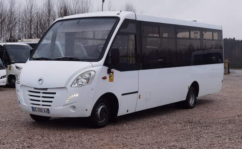 Iveco Kapena Thesi 34 EURO V *daily*wing*mediano - Bus interurbain: photos 2 Iveco Kapena Thesi 34 EURO V *daily*wing*mediano - Bus interurbain: photos 2
