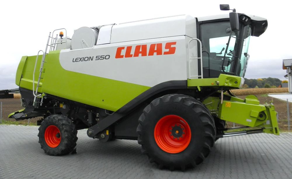 Claas Lexion 550 2005 Rok, heder V750, Najbogatsza Wersja, Nie Malowany, Stan Idealny - Moissonneuse-batteuse: photos 1 Claas Lexion 550 2005 Rok, heder V750, Najbogatsza Wersja, Nie Malowany, Stan Idealny - Moissonneuse-batteuse: photos 1