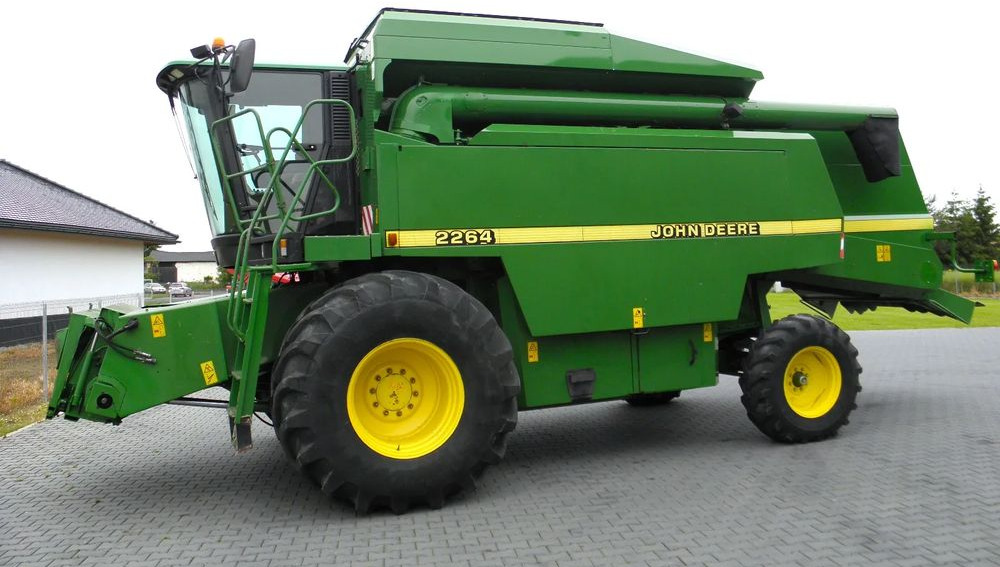 John Deere 2264 2001 Rok heder 6,1m , Nie Malowany, Stan Bardzo Dobry - Moissonneuse-batteuse: photos 5 John Deere 2264 2001 Rok heder 6,1m , Nie Malowany, Stan Bardzo Dobry - Moissonneuse-batteuse: photos 5