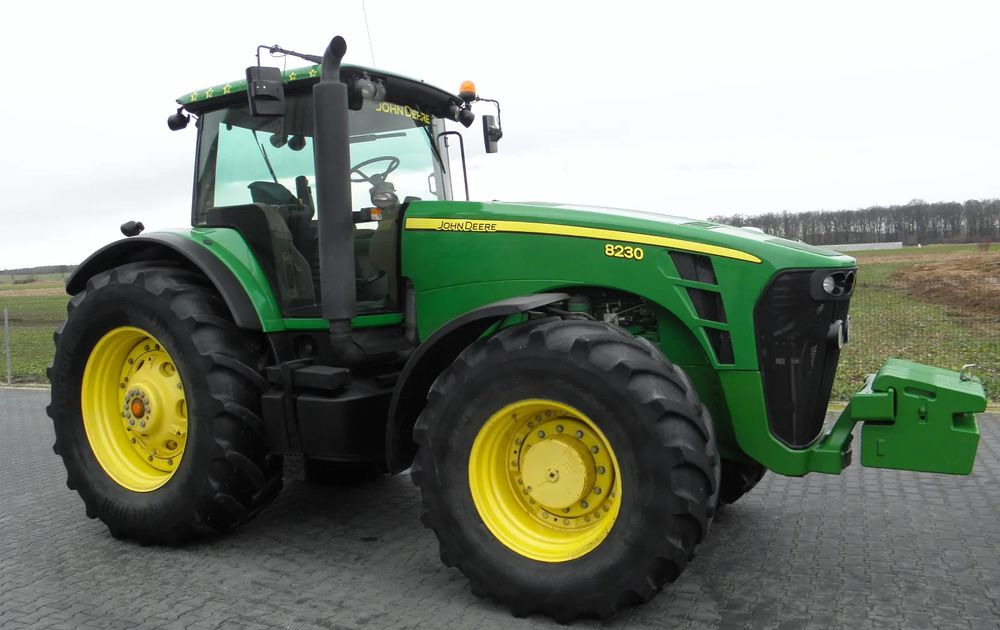 John Deere 8230 2009 Rok POWERSHIFT, Nie Malowany, Stan Bardzo Dobry - Tracteur agricole: photos 1 John Deere 8230 2009 Rok POWERSHIFT, Nie Malowany, Stan Bardzo Dobry - Tracteur agricole: photos 1