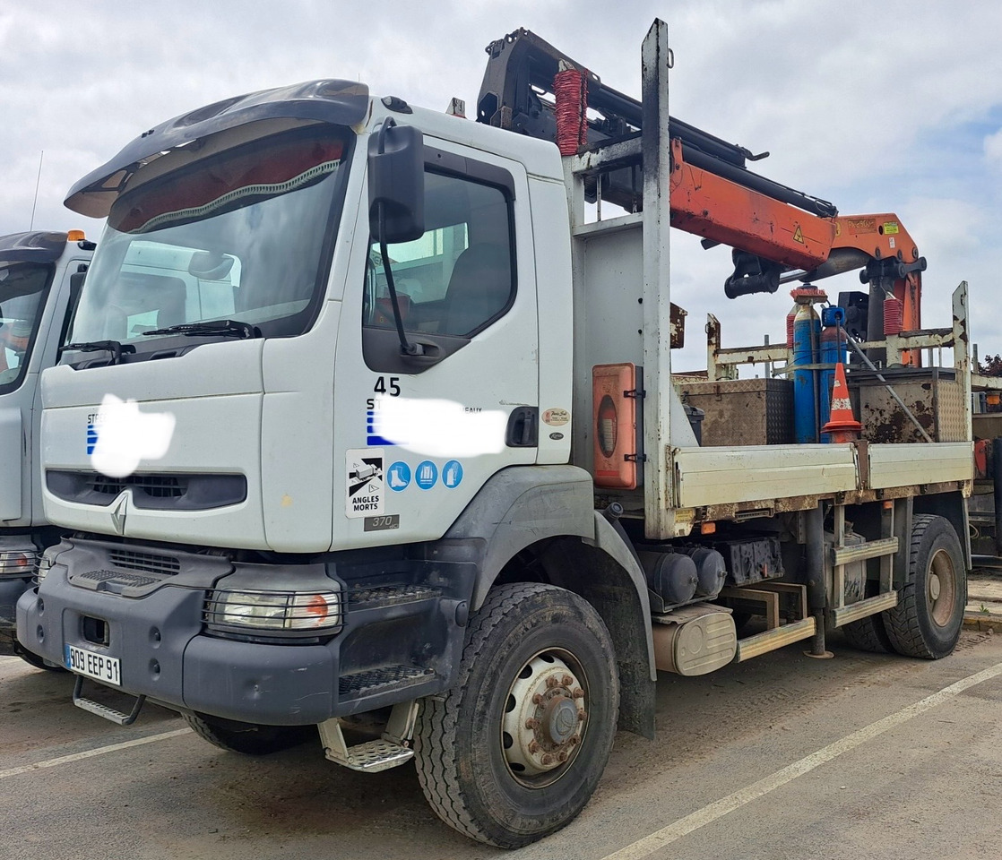RENAULT Kerax 370dci 4x4 plateau grue Palfinger pk29002 - Camion plateau, Camion grue: photos 1 RENAULT Kerax 370dci 4x4 plateau grue Palfinger pk29002 - Camion plateau, Camion grue: photos 1