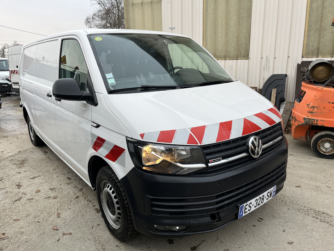 Volkswagen Transporter T6 2L tdi 150cv long 4 Motion 4x4 4motion - Fourgon utilitaire: photos 2 Volkswagen Transporter T6 2L tdi 150cv long 4 Motion 4x4 4motion - Fourgon utilitaire: photos 2