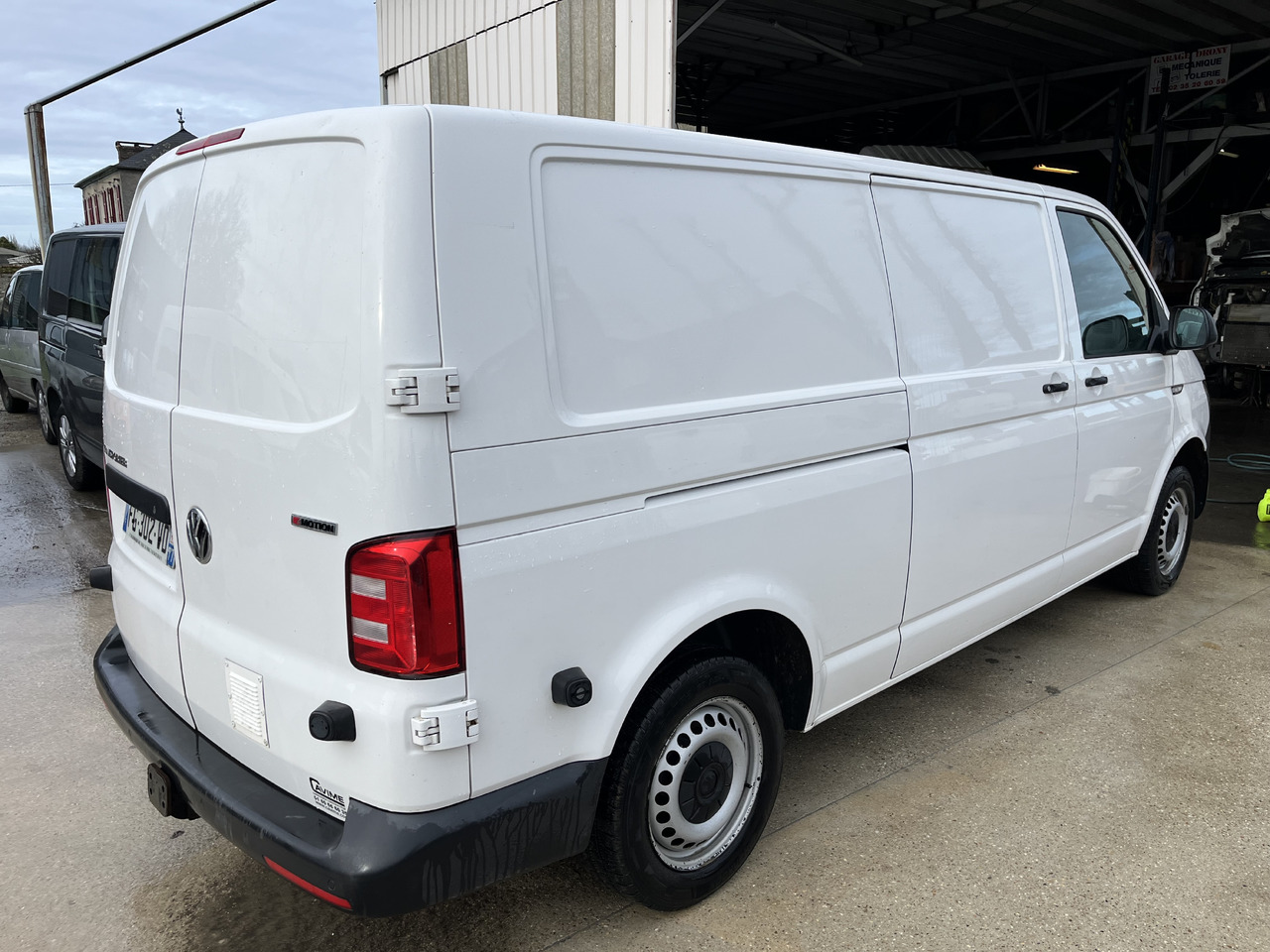 Volkswagen Transporter T6 2L tdi 150cv long bas 4x4 4motion - Fourgon utilitaire: photos 4 Volkswagen Transporter T6 2L tdi 150cv long bas 4x4 4motion - Fourgon utilitaire: photos 4