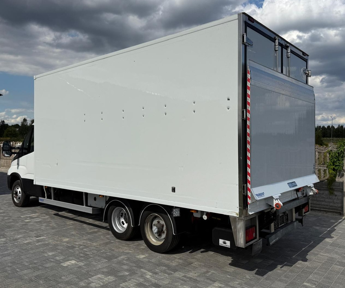 IVECO 40C18 BE COMBI – chłodnia z windą, kat. B+E, polift, 2019 rok - Utilitaire frigorifique: photos 5 IVECO 40C18 BE COMBI – chłodnia z windą, kat. B+E, polift, 2019 rok - Utilitaire frigorifique: photos 5