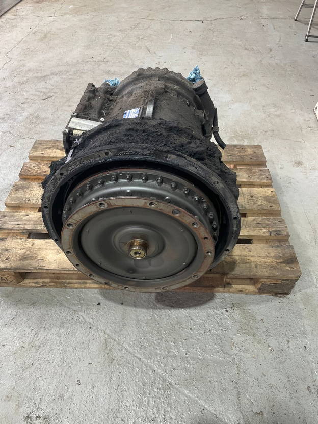 Mercedes-Benz Getriebe ZF 6 AP 1400 B Ecolife 4181040012 6AP1400B Citaro - Transmission pour Bus: photos 2 Mercedes-Benz Getriebe ZF 6 AP 1400 B Ecolife 4181040012 6AP1400B Citaro - Transmission pour Bus: photos 2