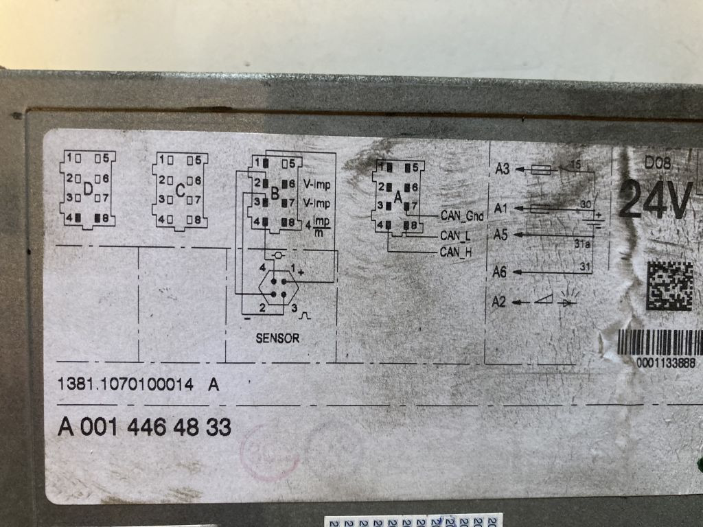 Mercedes-Benz VDO Kienzle Fahrtenschreiber 1381.1070100014 24V 1381 - Chronotachygraphe pour Camion: photos 2 Mercedes-Benz VDO Kienzle Fahrtenschreiber 1381.1070100014 24V 1381 - Chronotachygraphe pour Camion: photos 2
