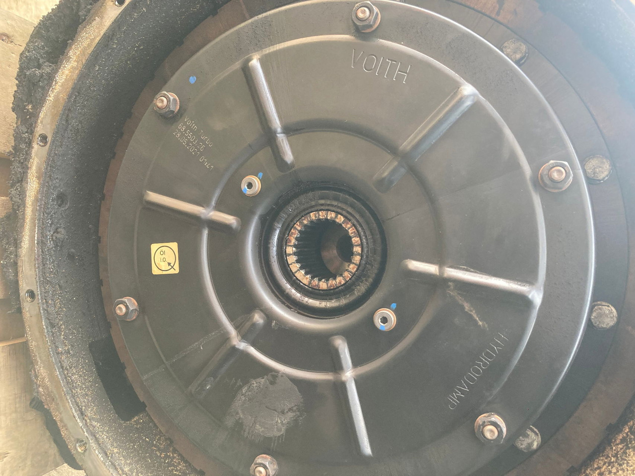 Boîte de vitesse et pièces pour Bus Voith Voith Hydrodamp 68.5503.26 64.0260.13 Torsionsschwingungsdämpfer: photos 1