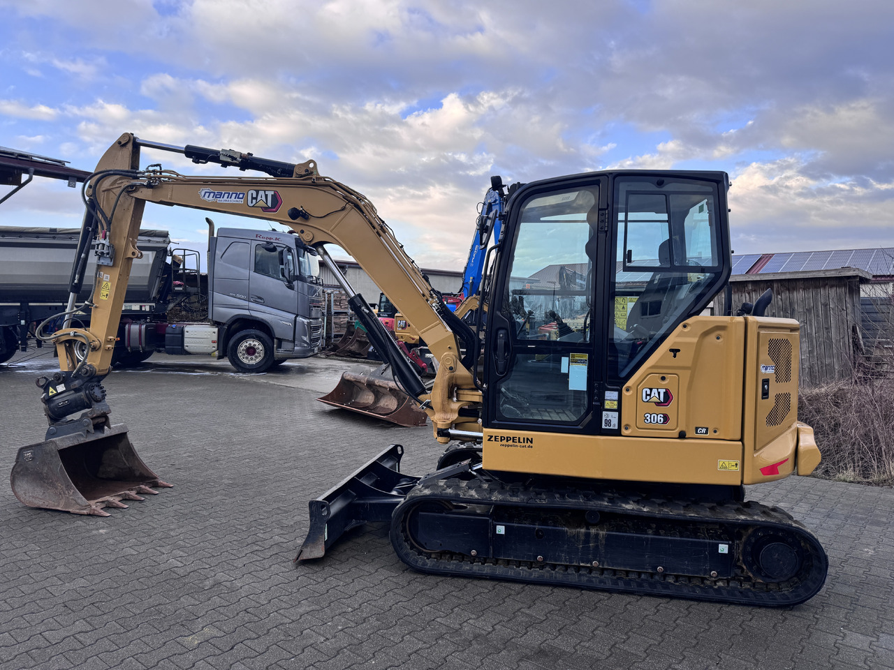 CATERPILLAR 306 CR - Mini pelle: photos 1 CATERPILLAR 306 CR - Mini pelle: photos 1