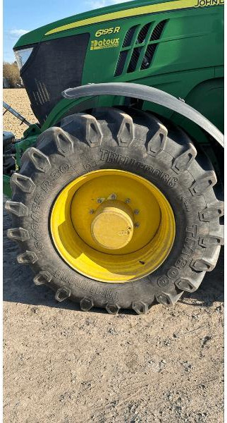 JOHN DEERE 6195R - Tracteur agricole: photos 3 JOHN DEERE 6195R - Tracteur agricole: photos 3