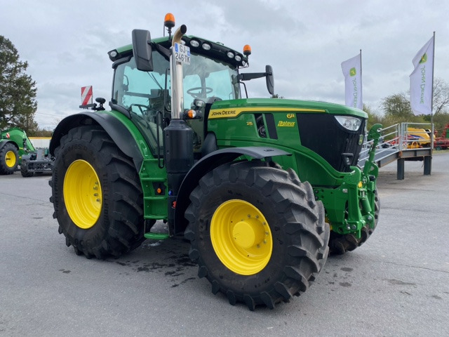 JOHN DEERE 6R215 - Tracteur agricole: photos 3 JOHN DEERE 6R215 - Tracteur agricole: photos 3