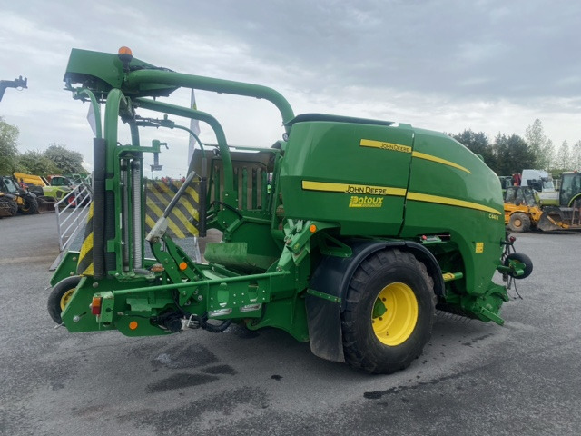 JOHN DEERE C441R - Presse à balles rondes, Enrubanneuse: photos 4 JOHN DEERE C441R - Presse à balles rondes, Enrubanneuse: photos 4
