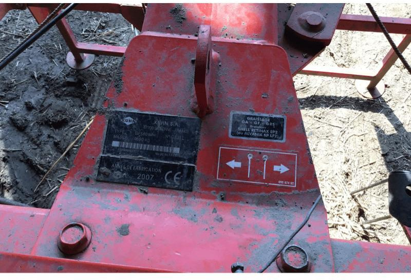 KUHN GF5801 - Faneuse: photos 3 KUHN GF5801 - Faneuse: photos 3
