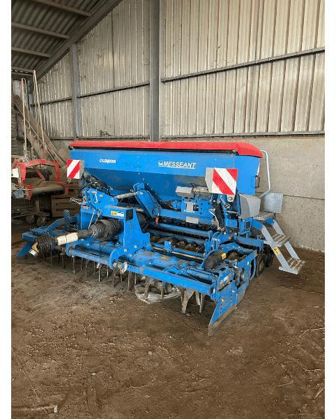 LEMKEN SAPHIR 10 - Combiné de semis: photos 1 LEMKEN SAPHIR 10 - Combiné de semis: photos 1
