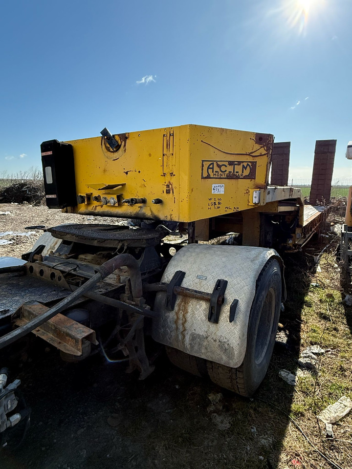 ACTM AC06 Trailer - Semi-remorque surbaissé: photos 2 ACTM AC06 Trailer - Semi-remorque surbaissé: photos 2