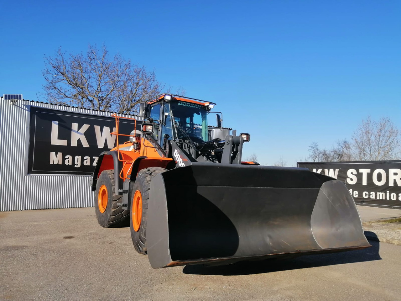 Doosan DL 420-5 Front End Loader, TOP!!! - Chargeuse sur pneus: photos 5 Doosan DL 420-5 Front End Loader, TOP!!! - Chargeuse sur pneus: photos 5