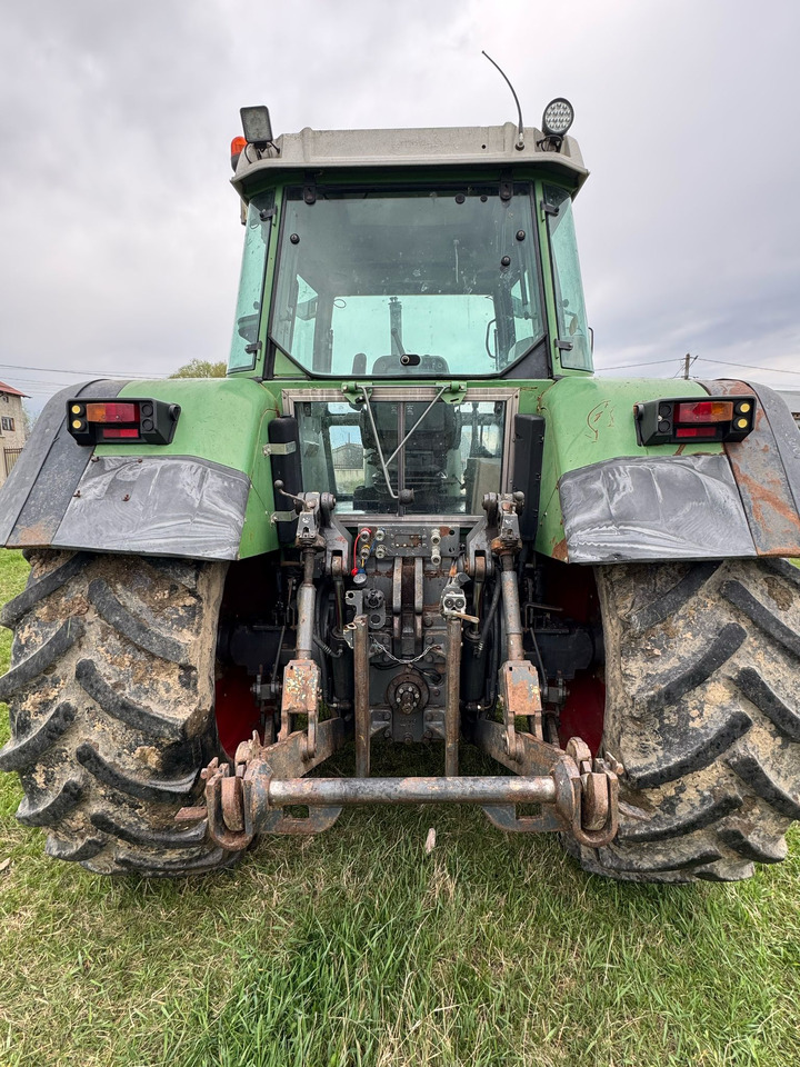 Fendt 824 Tractor - Tracteur agricole: photos 4 Fendt 824 Tractor - Tracteur agricole: photos 4