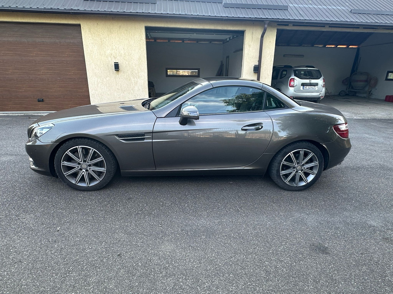 MERCEDES BENZ SLK - Voiture: photos 5 MERCEDES BENZ SLK - Voiture: photos 5