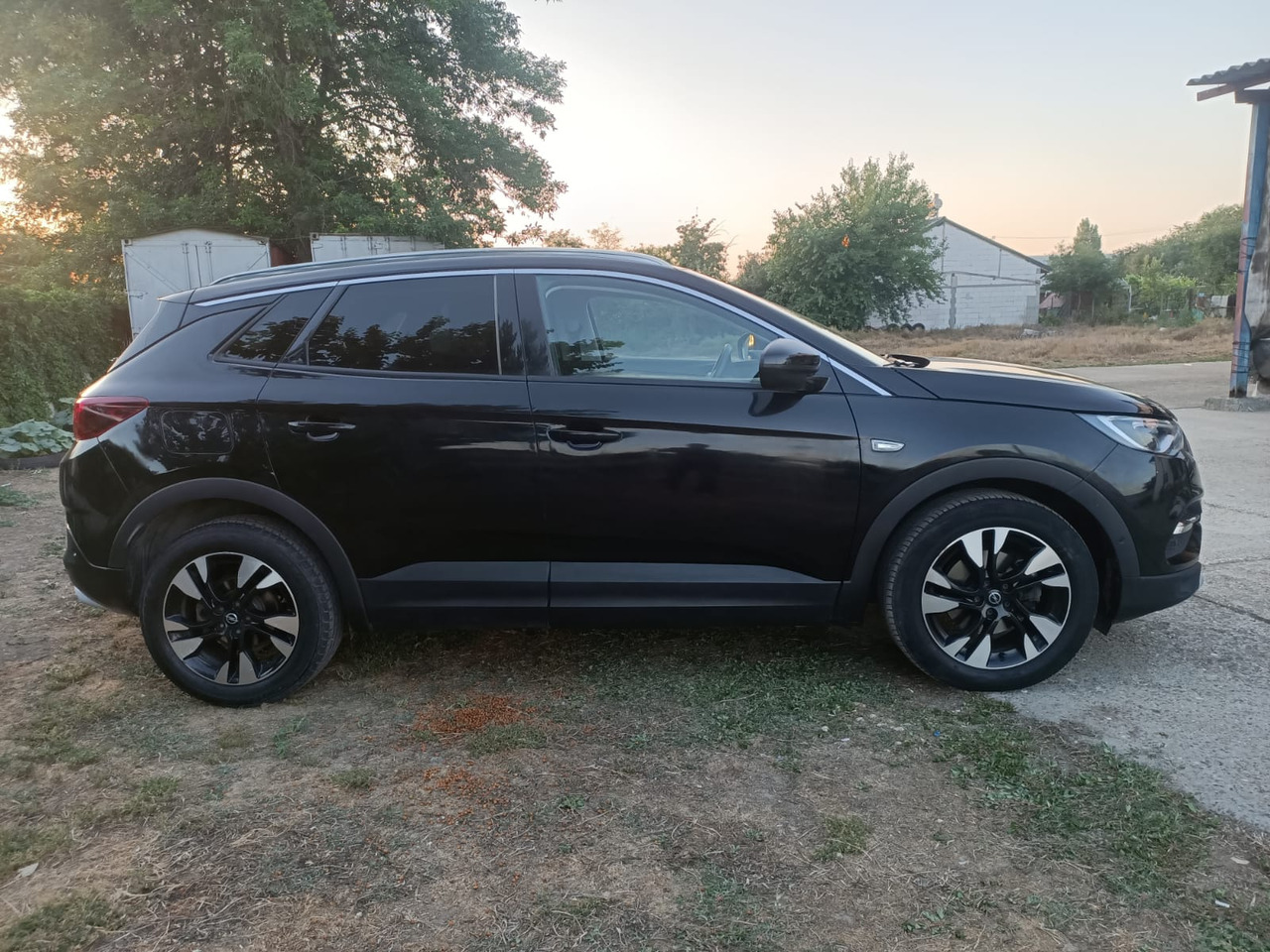 OPEL GRANDLAND X - SUV: photos 5 OPEL GRANDLAND X - SUV: photos 5