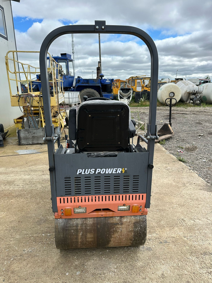 PLUS POWER CP15H VIBROCOMPACTOR CYLINDER - Compacteur: photos 4 PLUS POWER CP15H VIBROCOMPACTOR CYLINDER - Compacteur: photos 4