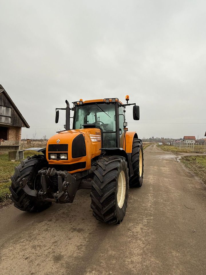 Renault RZ150 - Tracteur agricole: photos 1 Renault RZ150 - Tracteur agricole: photos 1