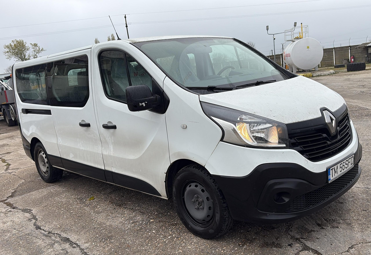 Renault Trafic - Transport de personnes: photos 1 Renault Trafic - Transport de personnes: photos 1