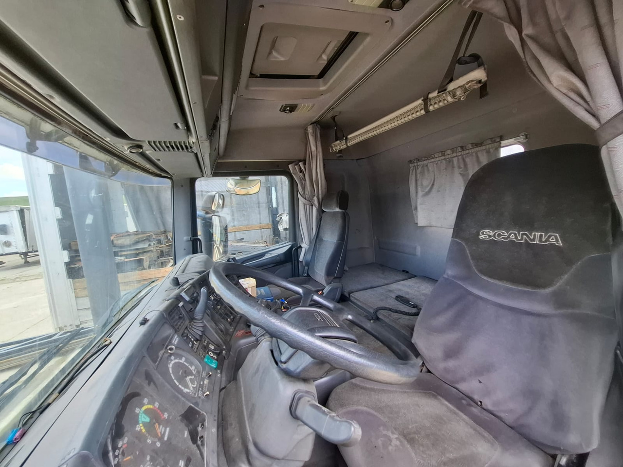 Scania B 6X2 - Tracteur routier: photos 3 Scania B 6X2 - Tracteur routier: photos 3