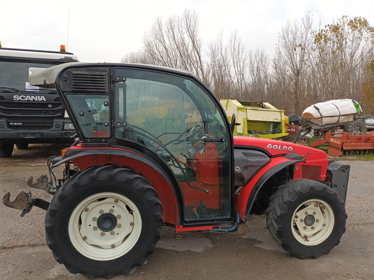 Tractor mic GOLDONI QUASAR 90 - Tracteur agricole: photos 4 Tractor mic GOLDONI QUASAR 90 - Tracteur agricole: photos 4