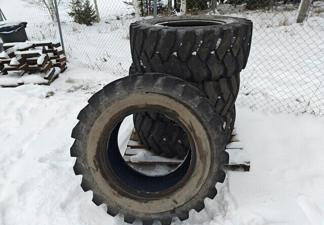 Mitas 405/70-24 - MPT-04 rengassarja - Pneu pour Engins de chantier: photos 2 Mitas 405/70-24 - MPT-04 rengassarja - Pneu pour Engins de chantier: photos 2