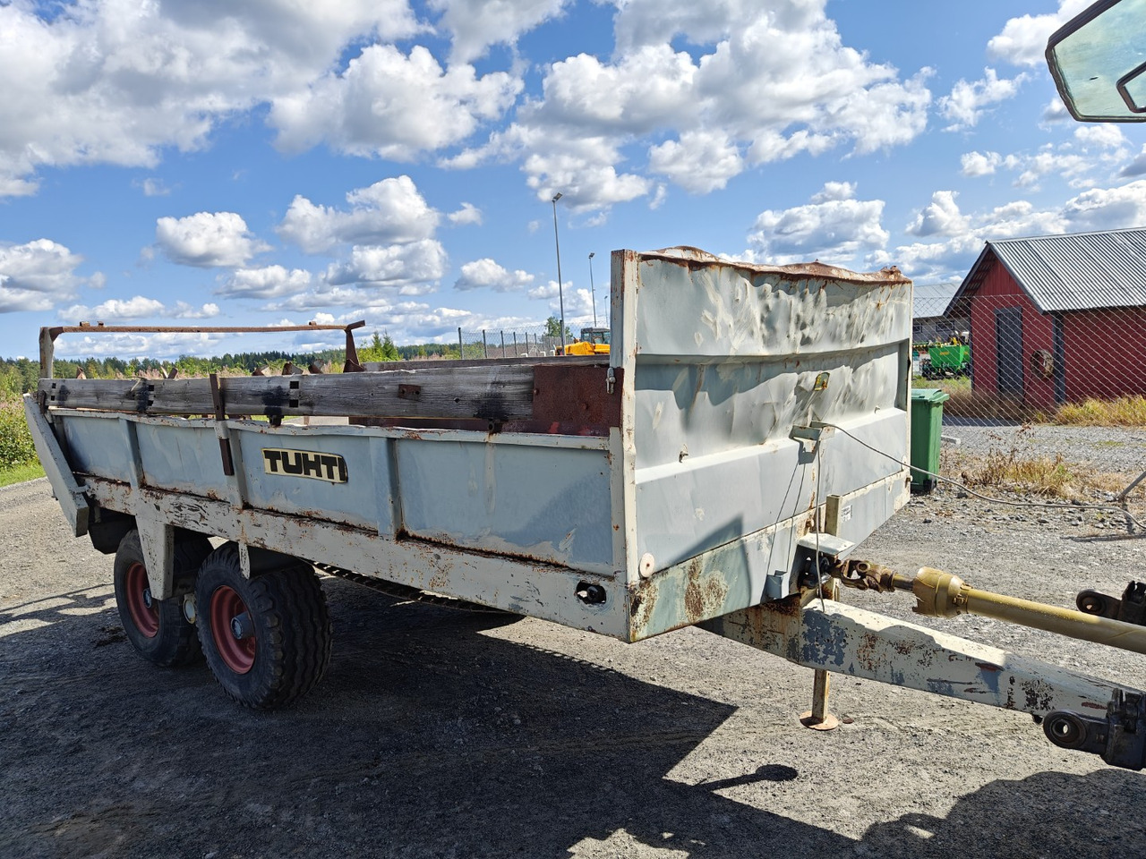Tuhti yleisperävaunu - telikärry - 8000kg - Epandeur à fumier: photos 4 Tuhti yleisperävaunu - telikärry - 8000kg - Epandeur à fumier: photos 4