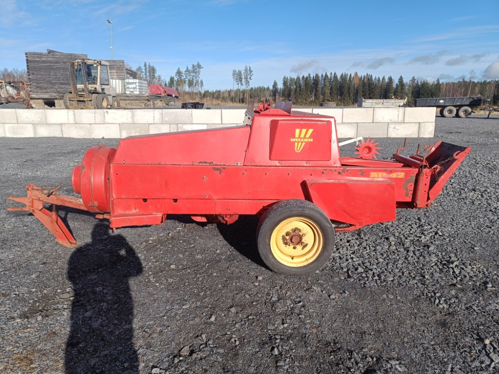 WELGER AP42 - Presse à balles cubiques: photos 2 WELGER AP42 - Presse à balles cubiques: photos 2