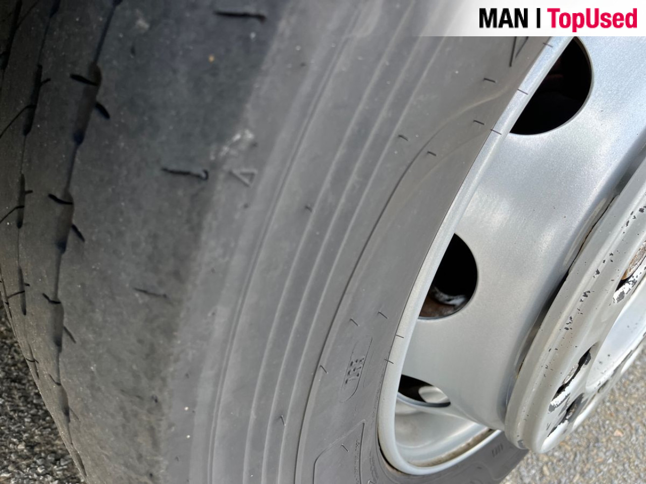MAN TGX 18.470 4X2 LLS-U Euro6 Retarder Klima Navi ZV - Tracteur routier: photos 2 MAN TGX 18.470 4X2 LLS-U Euro6 Retarder Klima Navi ZV - Tracteur routier: photos 2