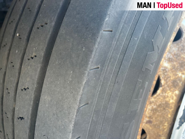 MAN TGX 18.470 4x2 BL SA Euro6 Retarder Klima ZV - Tracteur routier: photos 3 MAN TGX 18.470 4x2 BL SA Euro6 Retarder Klima ZV - Tracteur routier: photos 3