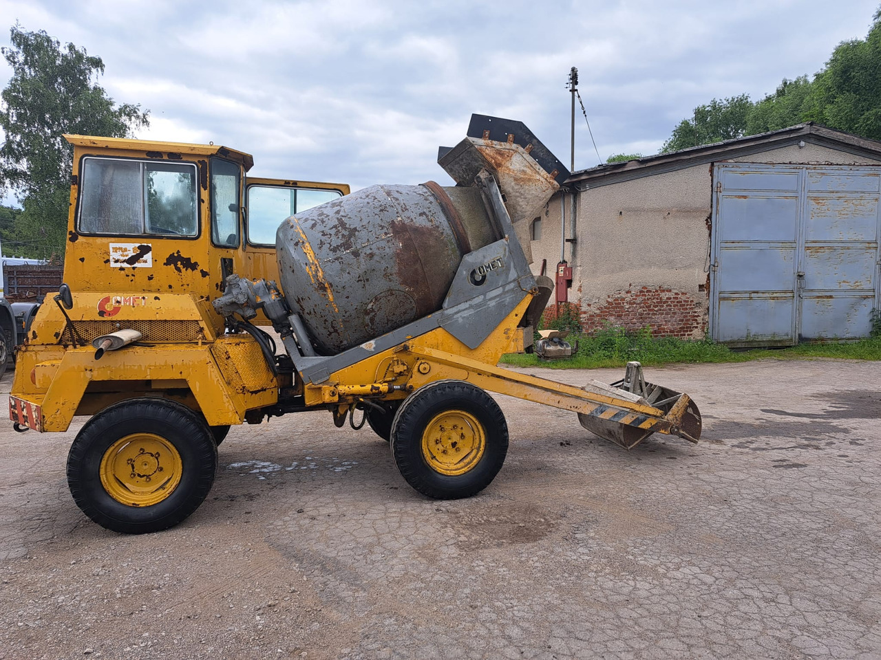 COMET MIXER ITALY - Camion malaxeur: photos 2 COMET MIXER ITALY - Camion malaxeur: photos 2