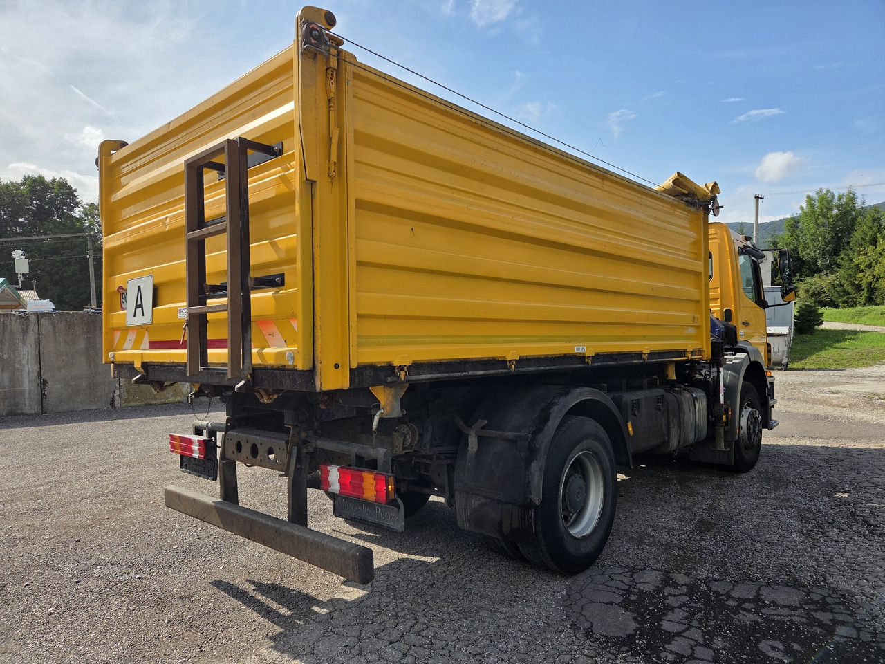 MERCEDES-BENZ 23lorrysro43469 - Camion benne, Camion grue: photos 4 MERCEDES-BENZ 23lorrysro43469 - Camion benne, Camion grue: photos 4
