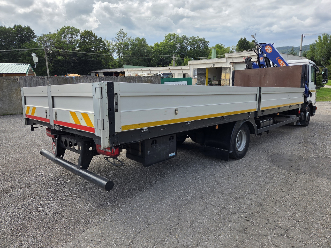 TGL 12.220 + CRANE PM 13022 (year 2021) - Camion grue: photos 4 TGL 12.220 + CRANE PM 13022 (year 2021) - Camion grue: photos 4