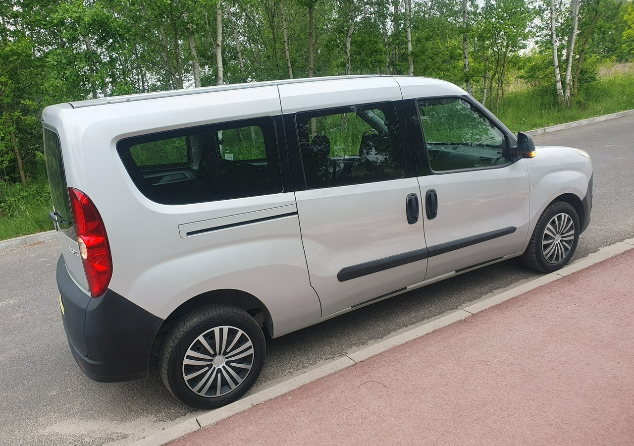 Opel Combo long*combo *doblo* krajówka *fv vat 23%* - Voiture: photos 5 Opel Combo long*combo *doblo* krajówka *fv vat 23%* - Voiture: photos 5