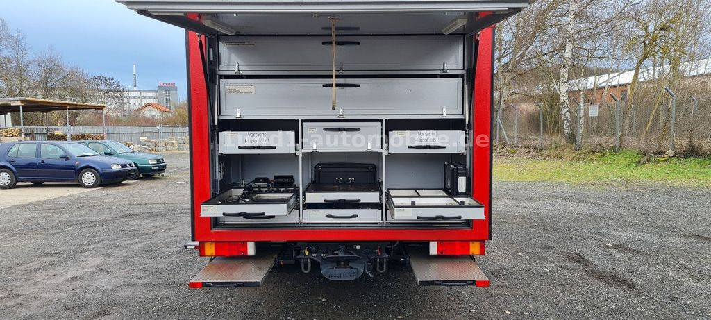 Camion de pompier MAN 10.163 L2000 Feuerwehr GWG Nur 6.300km  DEPA ELRO/VETTER 10.163 L2000 Feuerwehr GWG Nur 6.300km  DEPA ELRO/VETTER: photos 9