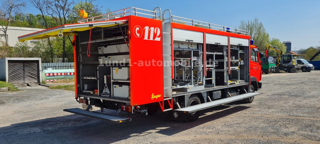 Mercedes-Benz 817 Feuerwehr GWG Nur 9.650 orig. Km 817 Feuerwehr GWG Nur 9.650 orig. Km - Camion de pompier: photos 2 Mercedes-Benz 817 Feuerwehr GWG Nur 9.650 orig. Km 817 Feuerwehr GWG Nur 9.650 orig. Km - Camion de pompier: photos 2