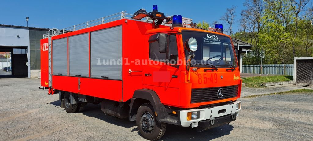 Mercedes-Benz 817 Feuerwehr GWG Nur 9.650 orig. Km 817 Feuerwehr GWG Nur 9.650 orig. Km - Camion de pompier: photos 1 Mercedes-Benz 817 Feuerwehr GWG Nur 9.650 orig. Km 817 Feuerwehr GWG Nur 9.650 orig. Km - Camion de pompier: photos 1