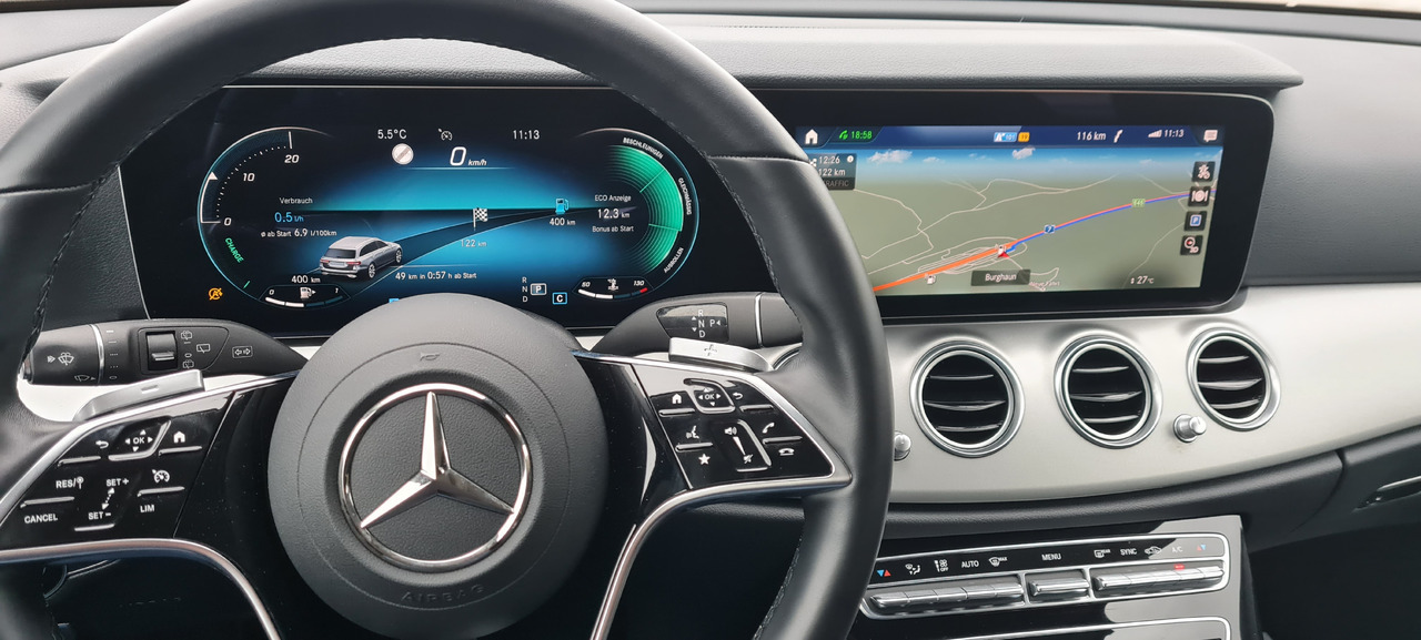 Mercedes-Benz E 400 dT 4Matic Avant LED 9G-Tronic MBUX Widescreen E 400 dT 4Matic Avant LED 9G-Tronic MBUX Widescreen Business - Paket - Voiture break: photos 1 Mercedes-Benz E 400 dT 4Matic Avant LED 9G-Tronic MBUX Widescreen E 400 dT 4Matic Avant LED 9G-Tronic MBUX Widescreen Business - Paket - Voiture break: photos 1