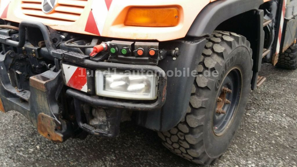 Véhicule de voirie/ Spécial Mercedes-Benz Unimog U 300 Kipper Zugmaschine Kommunalhydraulik U 500 400 U 300 Kipper Zugmaschine Kommunalhydraulik U 500 400: photos 9