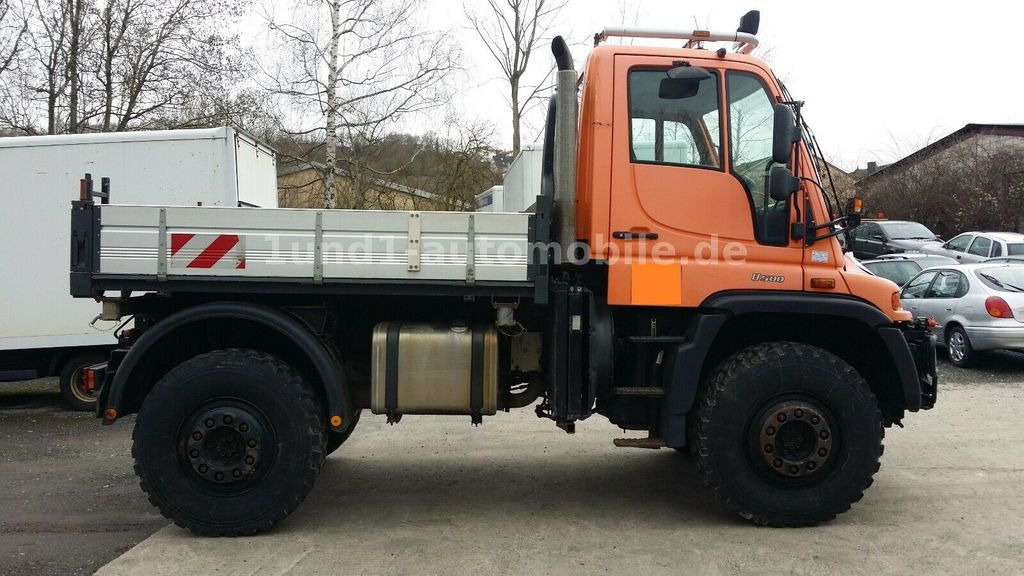 Mercedes-Benz Unimog U 500 Kipper Kommunalhydraulik U 300 400 U 500 Kipper Kommunalhydraulik U 300 400 - Véhicule de voirie/ Spécial: photos 2 Mercedes-Benz Unimog U 500 Kipper Kommunalhydraulik U 300 400 U 500 Kipper Kommunalhydraulik U 300 400 - Véhicule de voirie/ Spécial: photos 2
