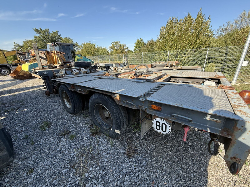 Liebherr 80km/h axeles 32K 35K 42K 50K 63K 71K 81K - Grue à tour: photos 3 Liebherr 80km/h axeles 32K 35K 42K 50K 63K 71K 81K - Grue à tour: photos 3