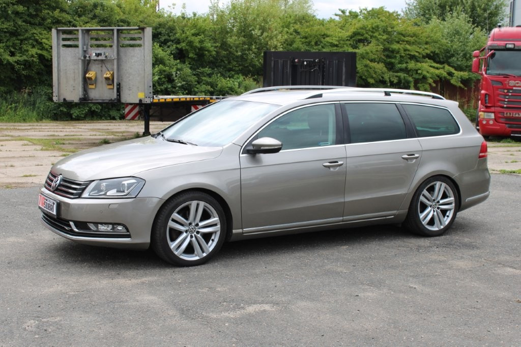 Volkswagen Passat Variant, 2.0TDI (není možný odpočet DPH) - Voiture break: photos 3 Volkswagen Passat Variant, 2.0TDI (není možný odpočet DPH) - Voiture break: photos 3