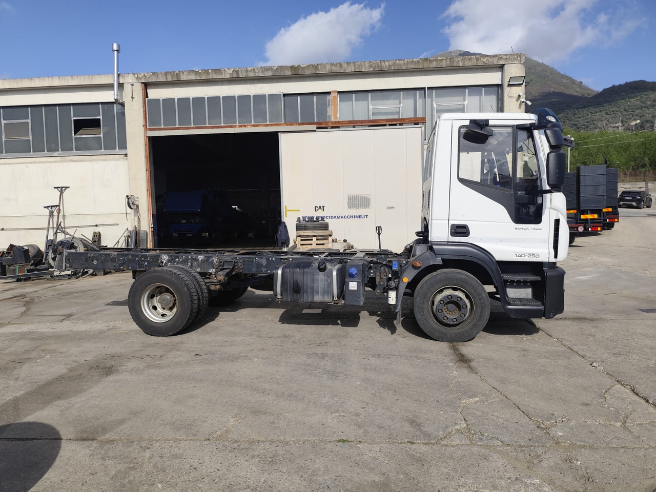 IVECO EUROCARGO 140-250 - Châssis cabine: photos 4 IVECO EUROCARGO 140-250 - Châssis cabine: photos 4