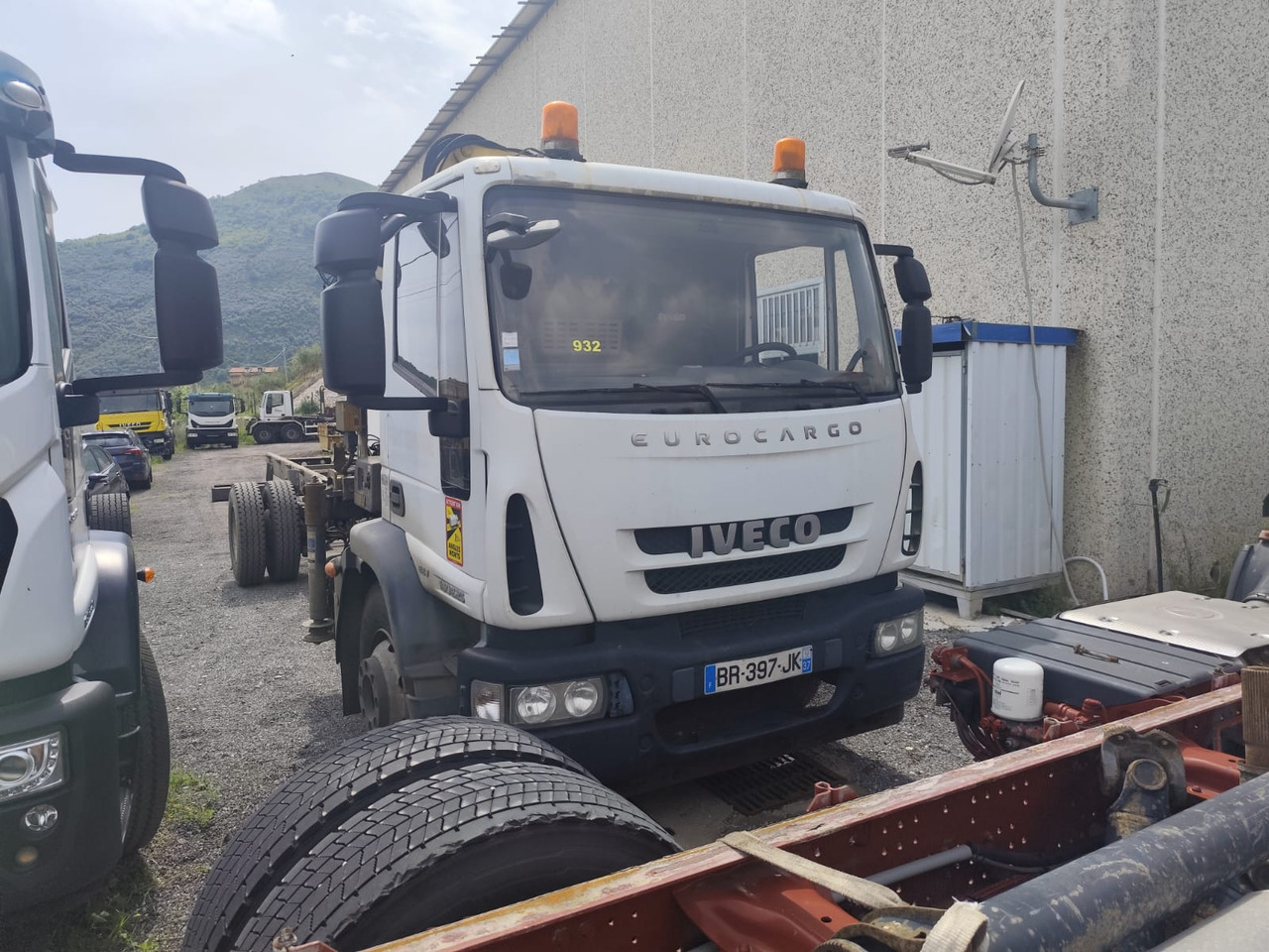 Camion grue IVECO EUROCARGO 160E25K: photos 8 Camion grue IVECO EUROCARGO 160E25K: photos 8