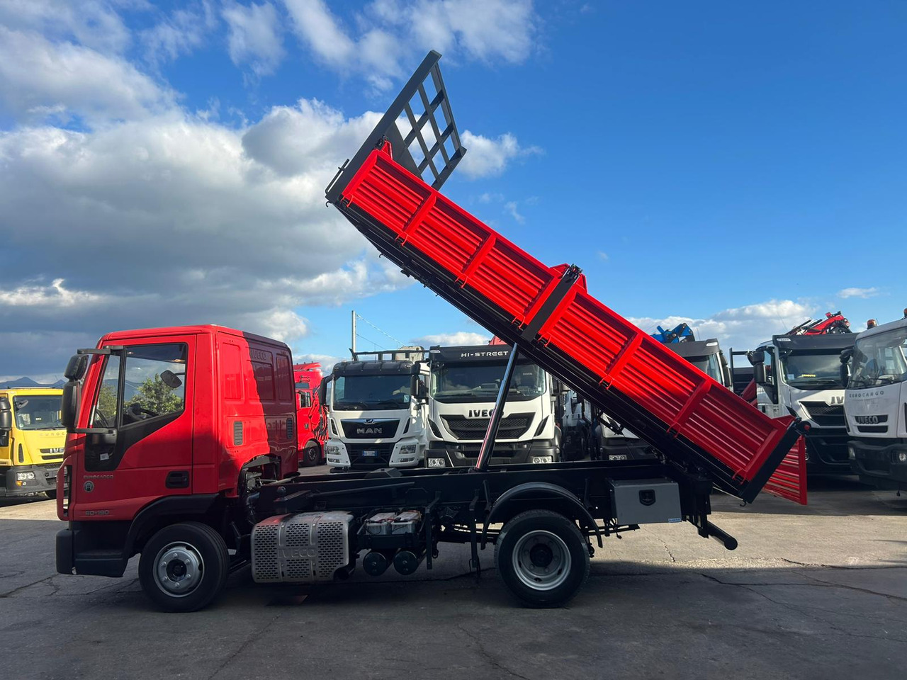 Camion benne IVECO EUROCARGO 80-190: photos 20