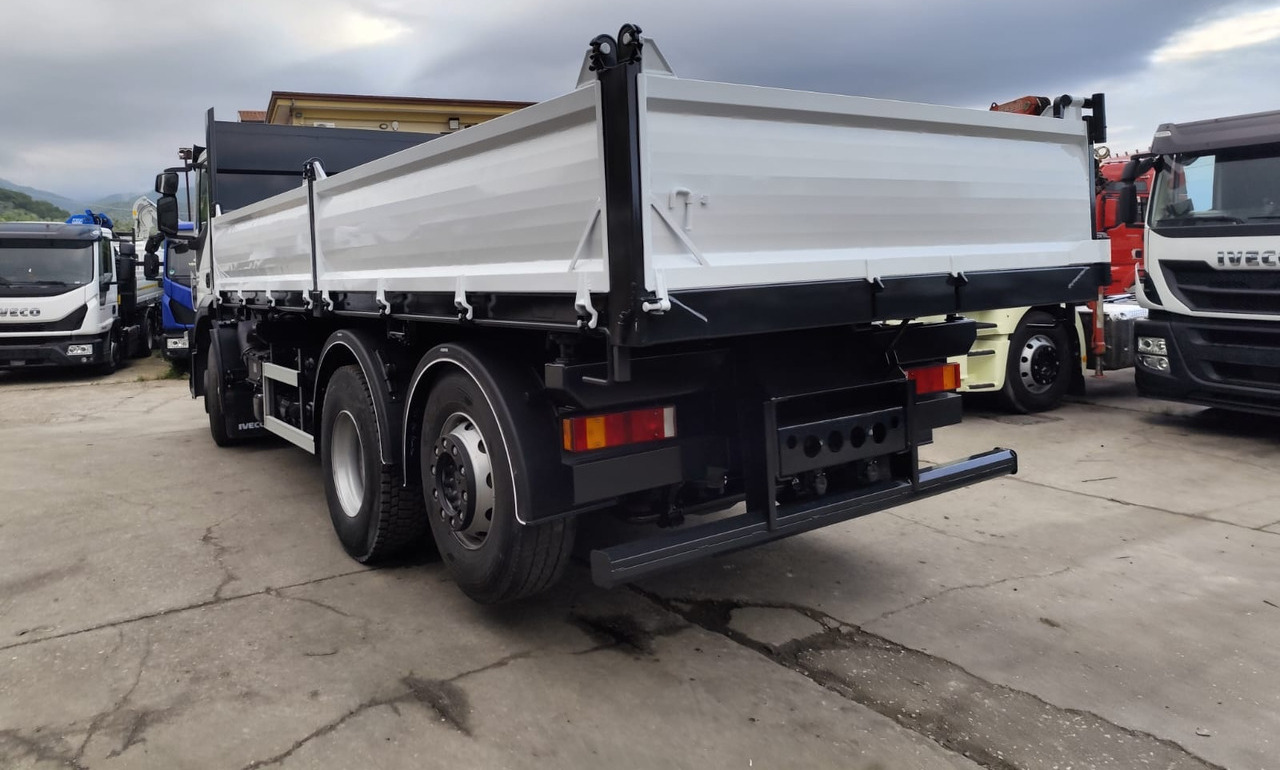 IVECO STRALIS AD 260S31 - Camion benne: photos 2 IVECO STRALIS AD 260S31 - Camion benne: photos 2