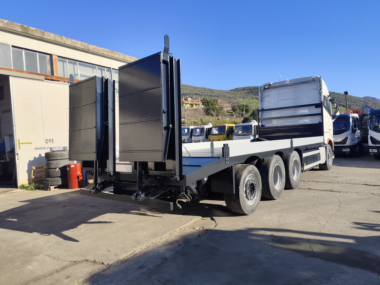 Camion plateau VOLVO FH16.660: photos 20