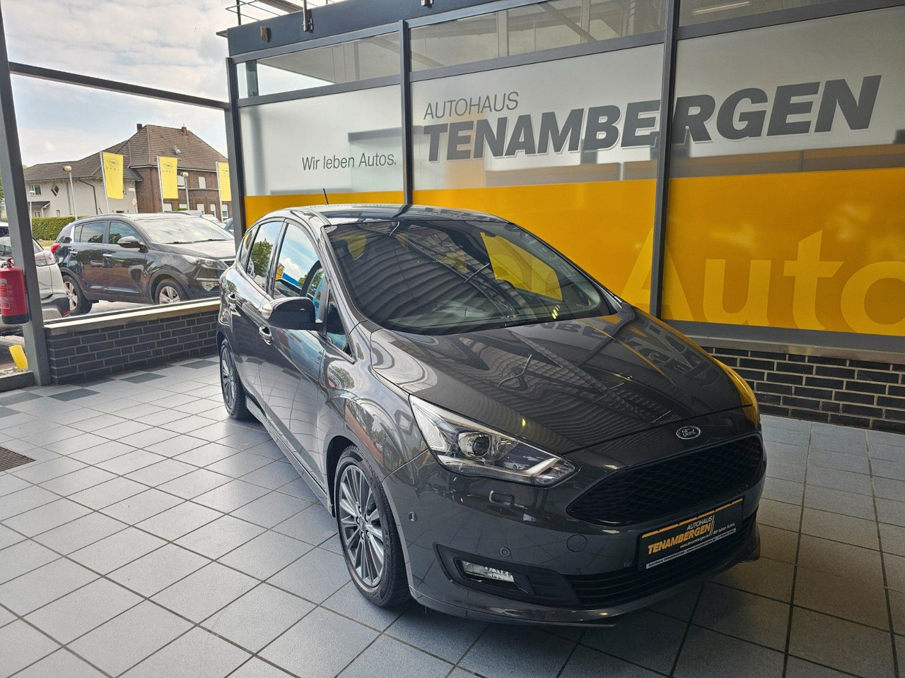 Ford C-MAX 1.5 Sport Automatik Bi-Xenon Navi Standhzg - Transport de personnes: photos 2 Ford C-MAX 1.5 Sport Automatik Bi-Xenon Navi Standhzg - Transport de personnes: photos 2